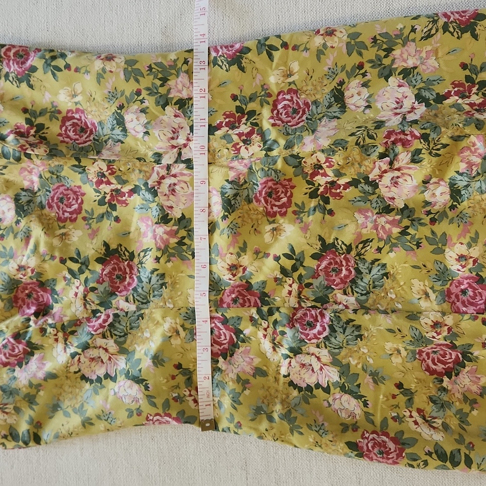 Laura Ashley 80’s Vintage Floral Sheath Dress - Picture 5 of 12